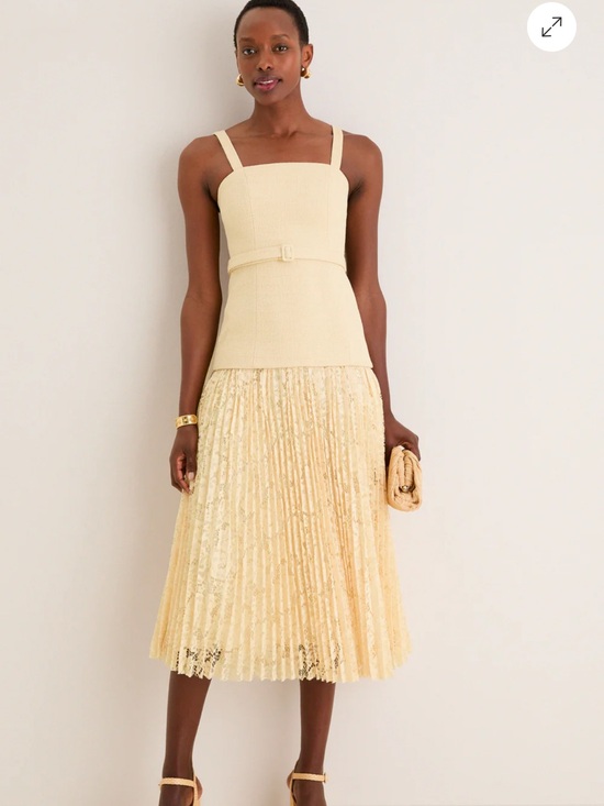 Astr Dresses & Skirts - Astr The Label Caitlin Midi Dress -NEW WITH TAGS